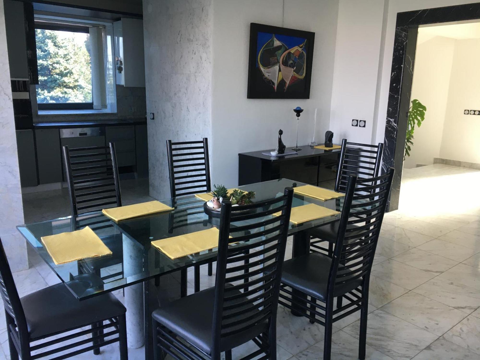 Luxury With Private Pool And 2 Bedrooms In Bay View Apartment *